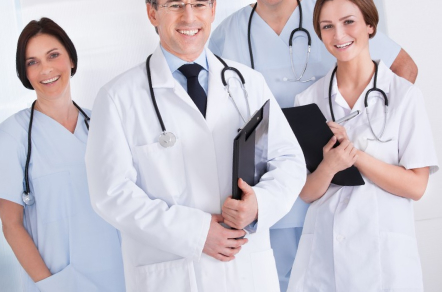 Врачи наркологической клиники